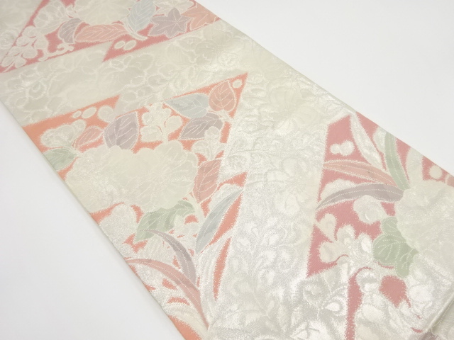 アンティーク　松皮菱に花模様織り出し袋帯（着用可）